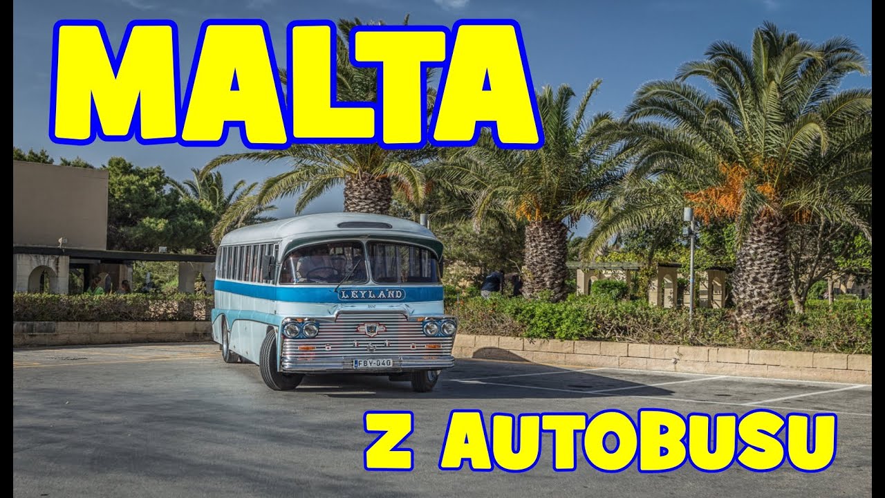 Malta widok z autobusu, trasa Bugibba  Valletta. Hop-On Hop-Off Bus Tours. Publiczny transport Malta