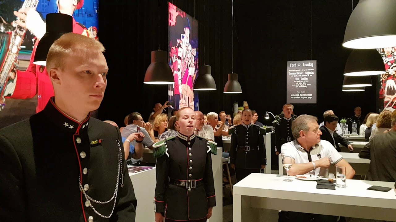 HMKG Musikk Basel military tattoo 2017 Bruremars fra Lødingen