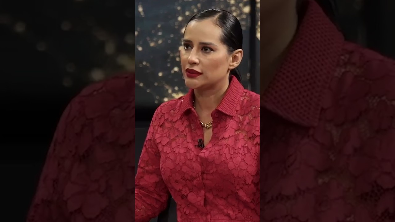 #Loret. &ldquo;Para eso trabajo&rdquo;, Sandra Cuevas a cr&iacute;ticas por su ropa cara. #Latinus