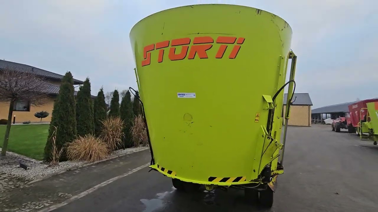 Paszow&oacute;z Storti 18m3