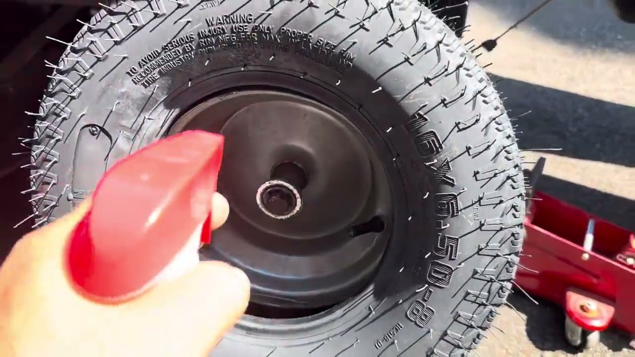 Como instalar llanta sin tuvo a un lawn mover o tractor