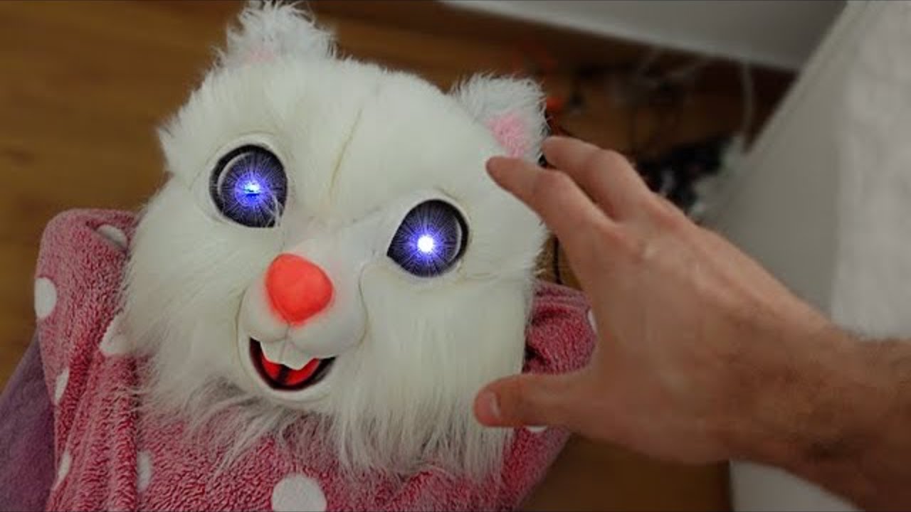 ANGELA'nın MASKESİNİ &Ccedil;IKARDIM SONUNDA!! (My Talking Angela) | BELGO