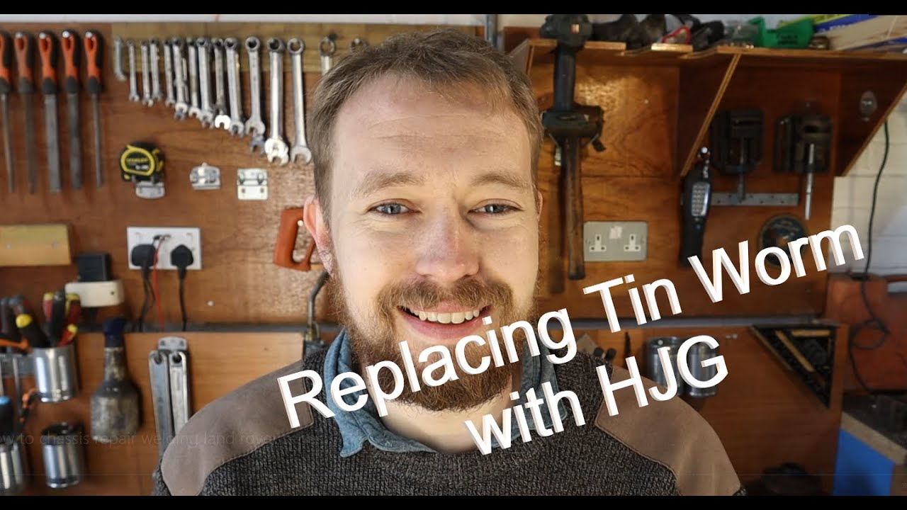 How to Repair a rusty Series 2 Land Rover - Welding and Grinding with Half Job George