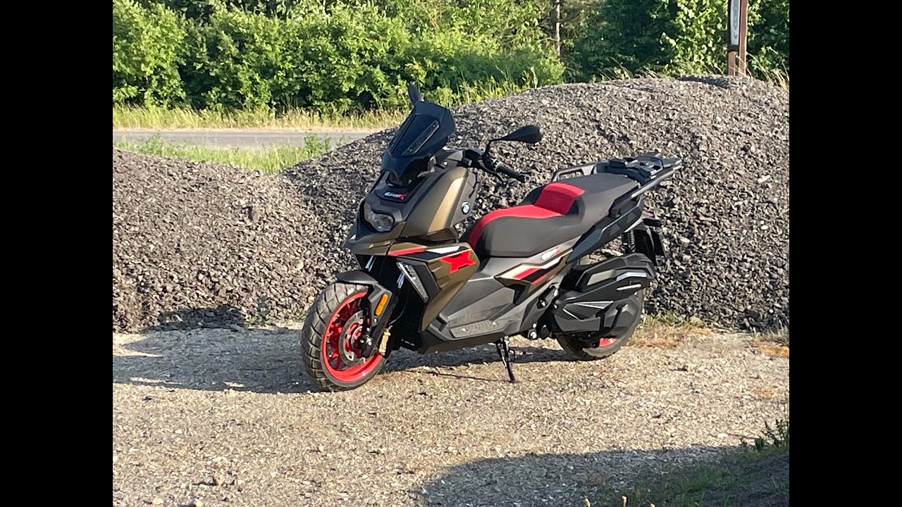 BMW C400X - A feltűnő városi vagány