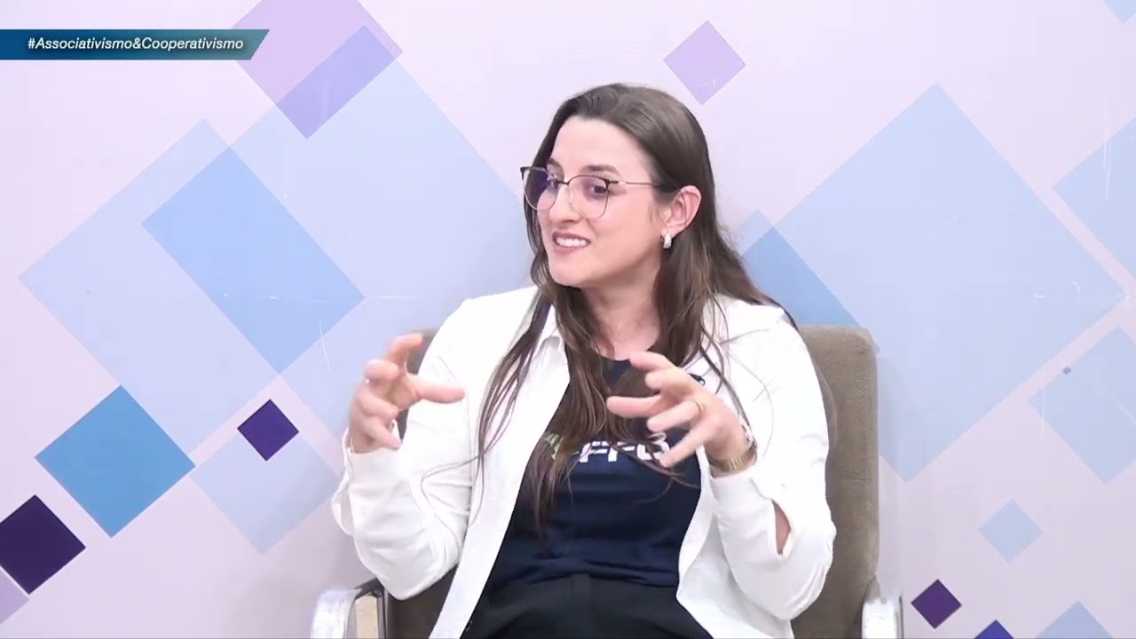 PROGRAMA ASSOCIATIVISMO E COOPERATIVISMO  ADRIANA MENEGARO