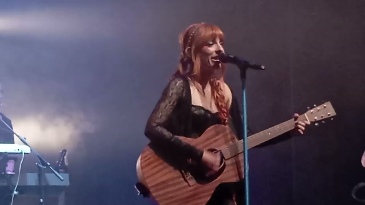 Chica Sobresalto - El milagro (Pamplona 18/05/2024) @ChicaSobresalto