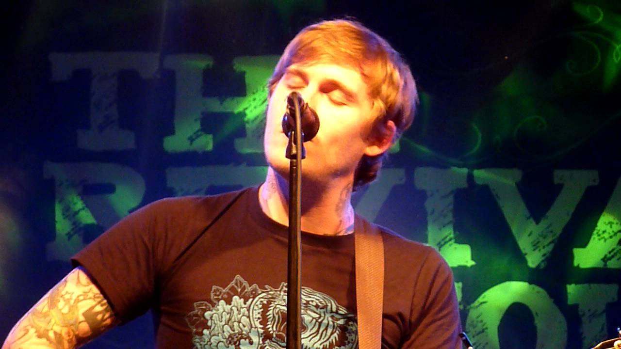 Brian Fallon - Here's Looking At You, Kid (The Revival Tour, Vienna 7.10.2011)