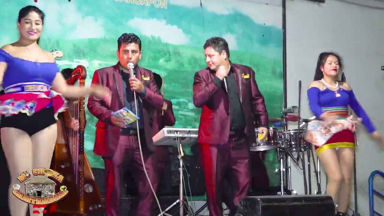 Carlitos Jimenez  en la fiesta de los Devotos de Uramasa en Lima 01
