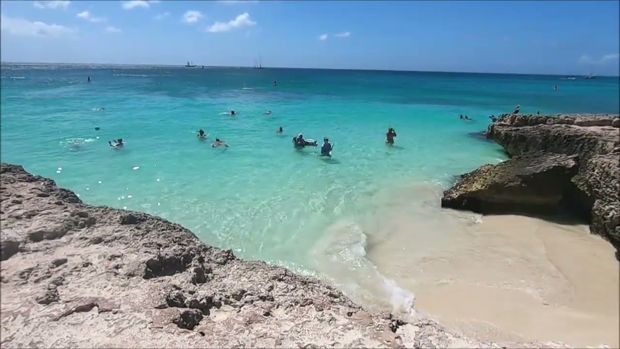 ARUBA. EL LADO B. NO TODO SON LINDAS PLAYAS.