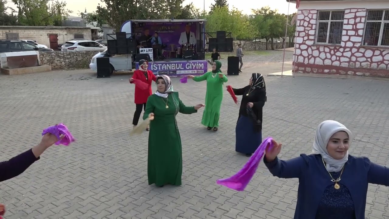 KAMERAMAN SELAMİ FARKIYLA SARIYAPRAKLI MEHMET & MİNE ŞEYMA NIN MUHTEŞEM DÜĞÜNÜ 0