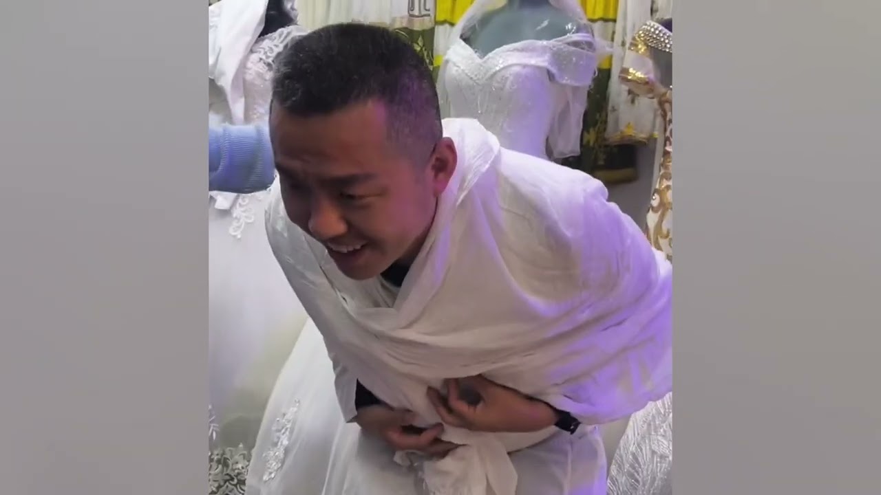 Best Man's Group Chooses Best Man's Suit Highlights