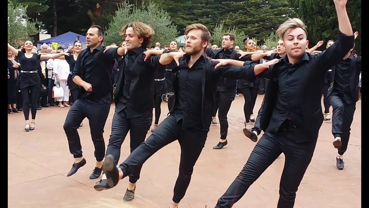 Manasis' Dance  at Red Hill,Melbourne_Χορευτικό Συγκρότημα Μανασή.Μελβούρνη.
