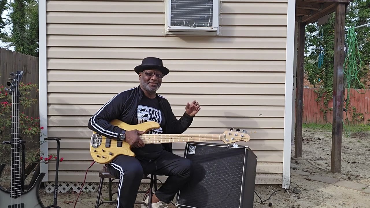The Massive Lakland 5501