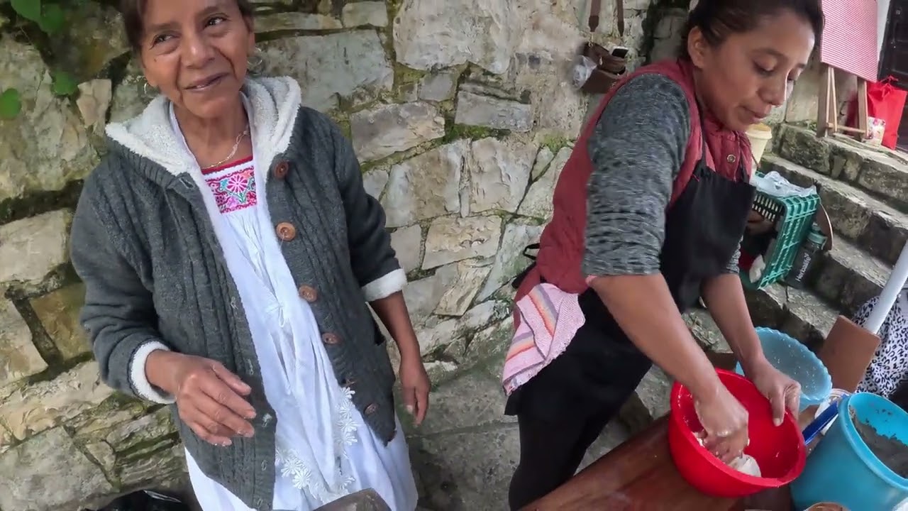 YOHUALICHAN, Cuetzalan, PUEBLA/Aprende a HACER los TLAYOYOS, ¡Riquísimos!