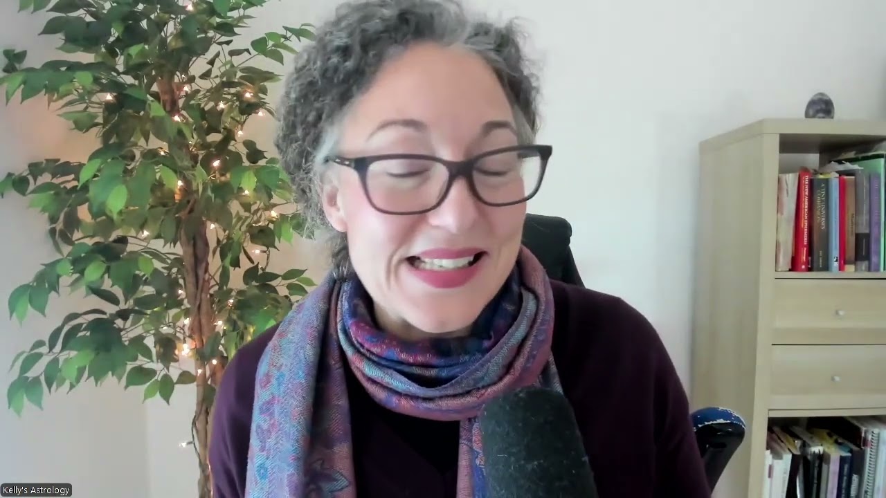New Moon in Capricorn, Solstice + Venus in Pisces: Sweet Connections and a Fresh Start