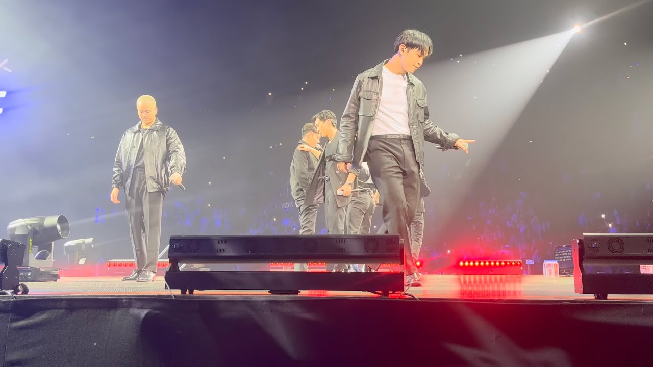 BTOB 비투비 - I'll be your man (기도) - MIK Festival Paris 230218 [4K60 HDR]