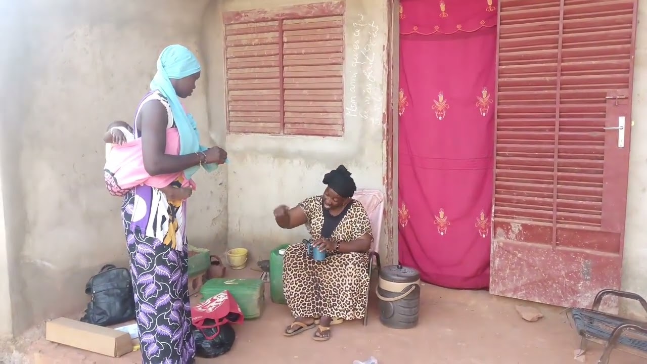 La femme fétichiste BEDIÉ PLUS 🎥