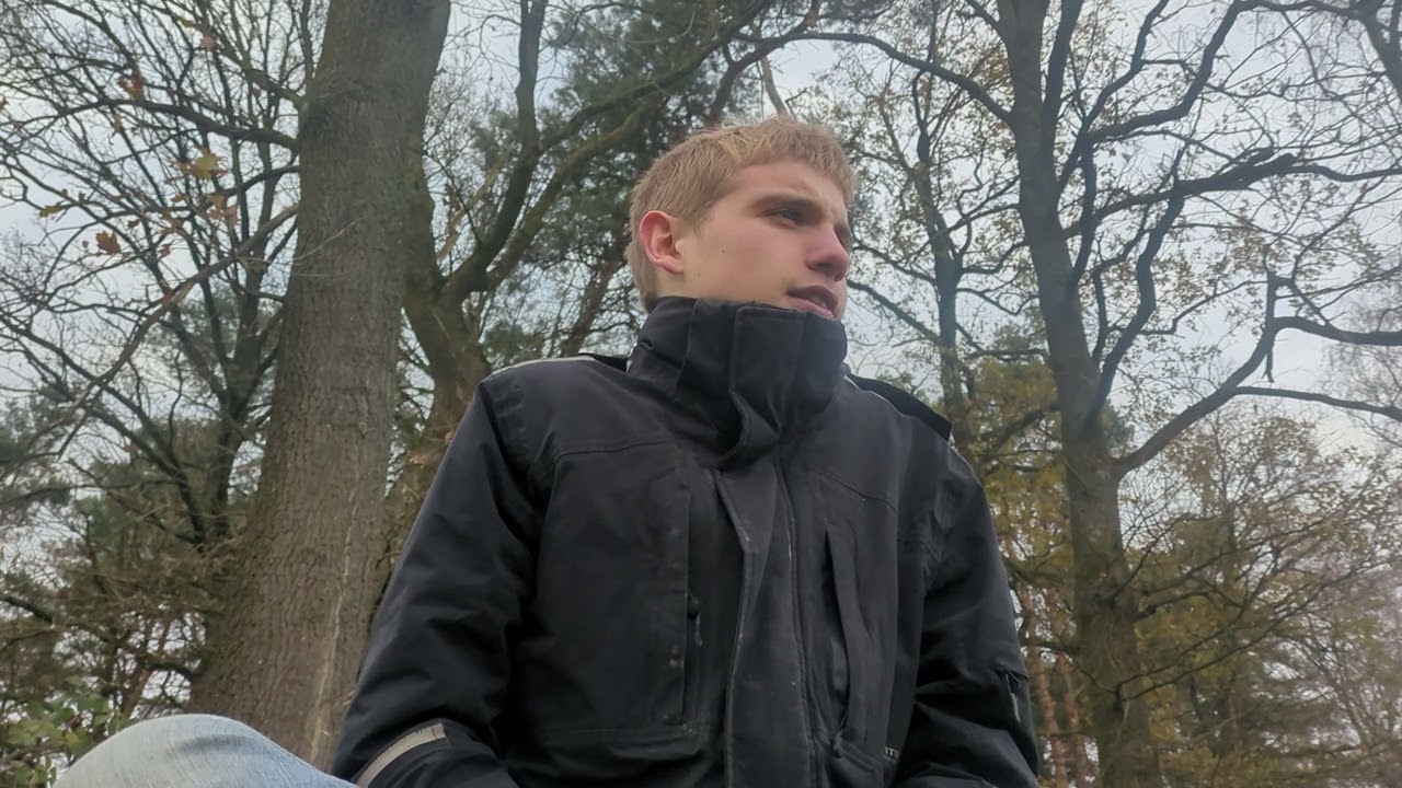 Warum &ouml;fters in die Natur gehen und barfu&szlig; laufen, erkl&auml;rt von 20 j&auml;hrigen Hybrid Athlet?
