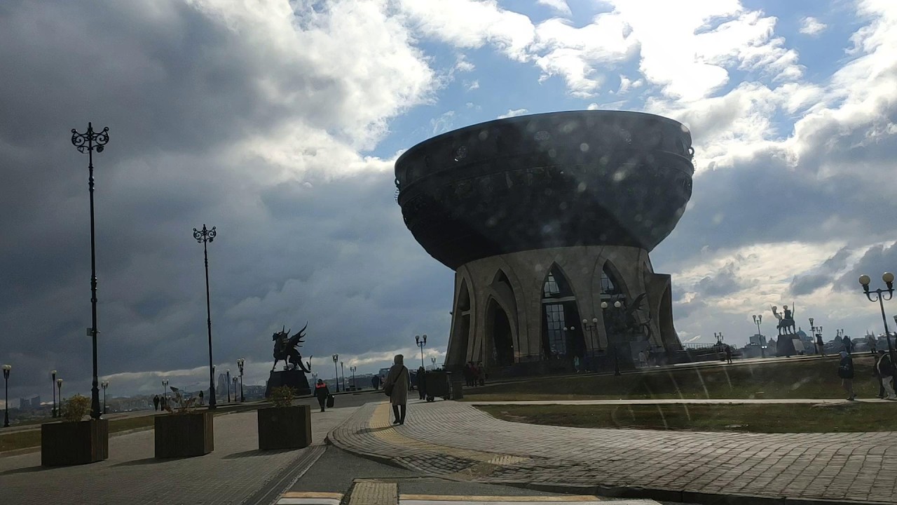 На машине по городу Казань. От Казан 