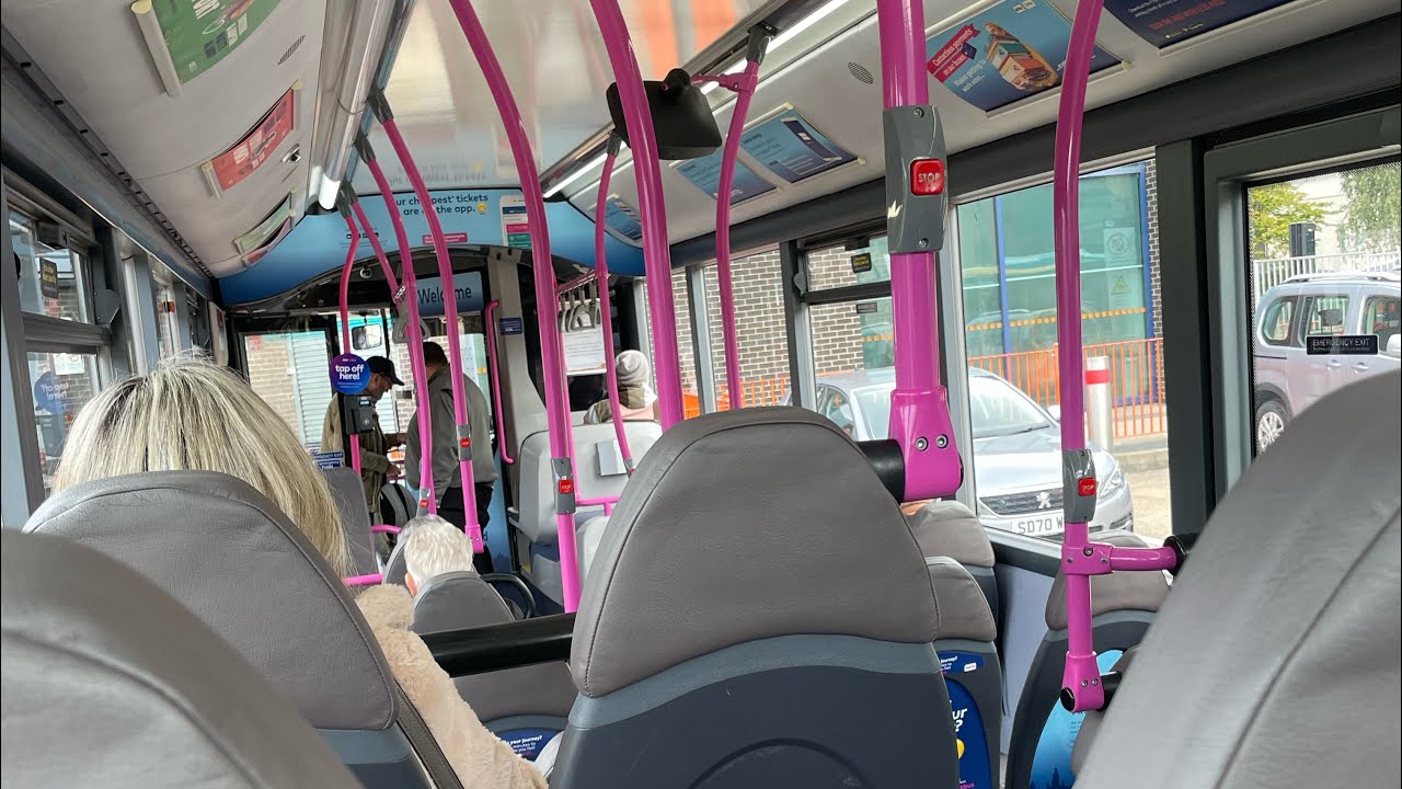 *Voith Spasm Hill Climb* First Glasgow 67060 SN65 ZDY Enviro 200MMC on Route 240 - 29/09/22