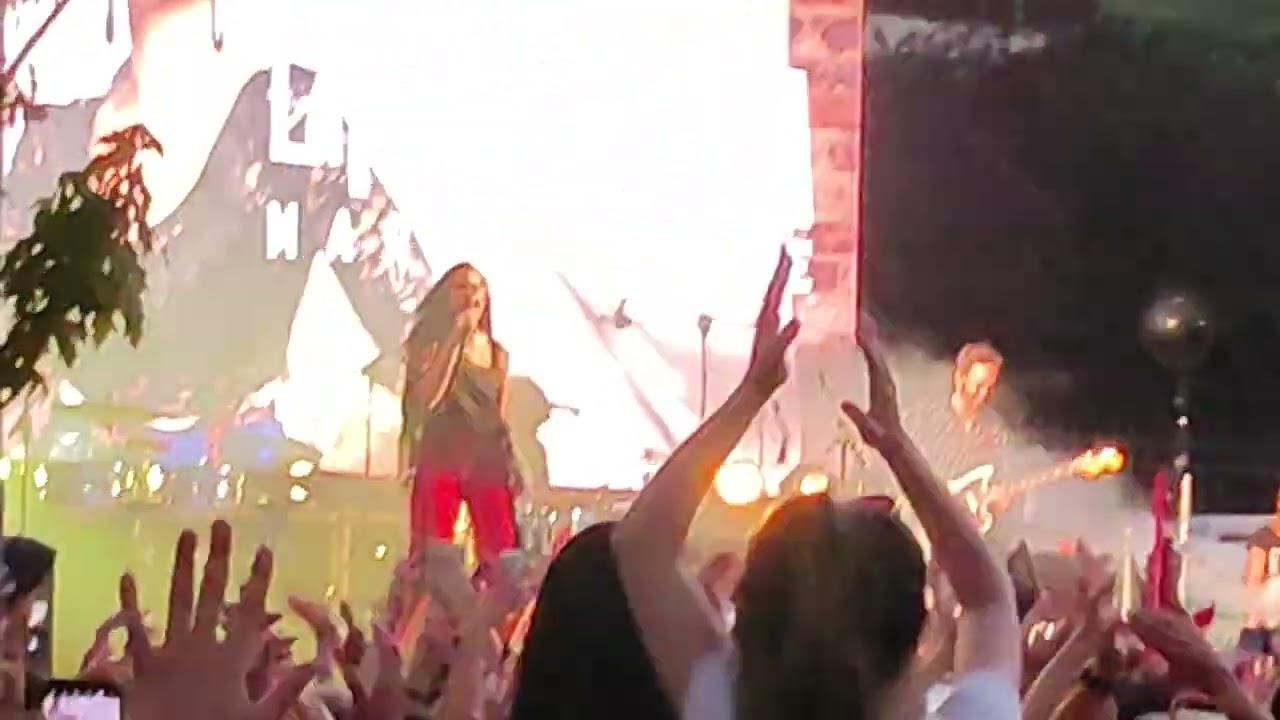 MARÍA PELÁE en Orgullo LGBT Madrid 2022