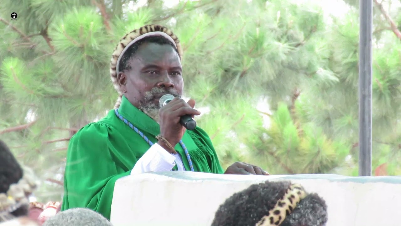 Izeluleko zaMfundisi Ndlovu!!!