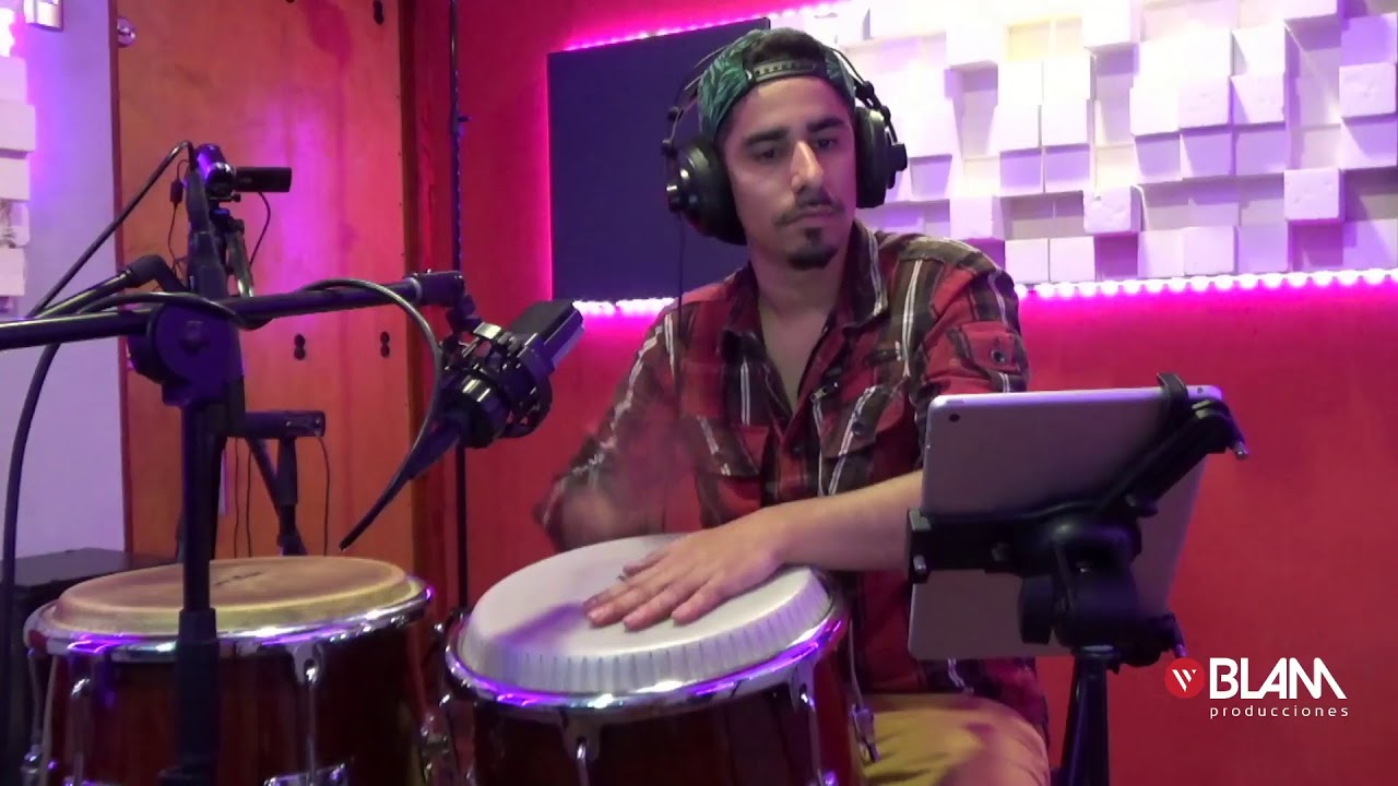 Grabando congas con David Pelayo para Armando Agüero