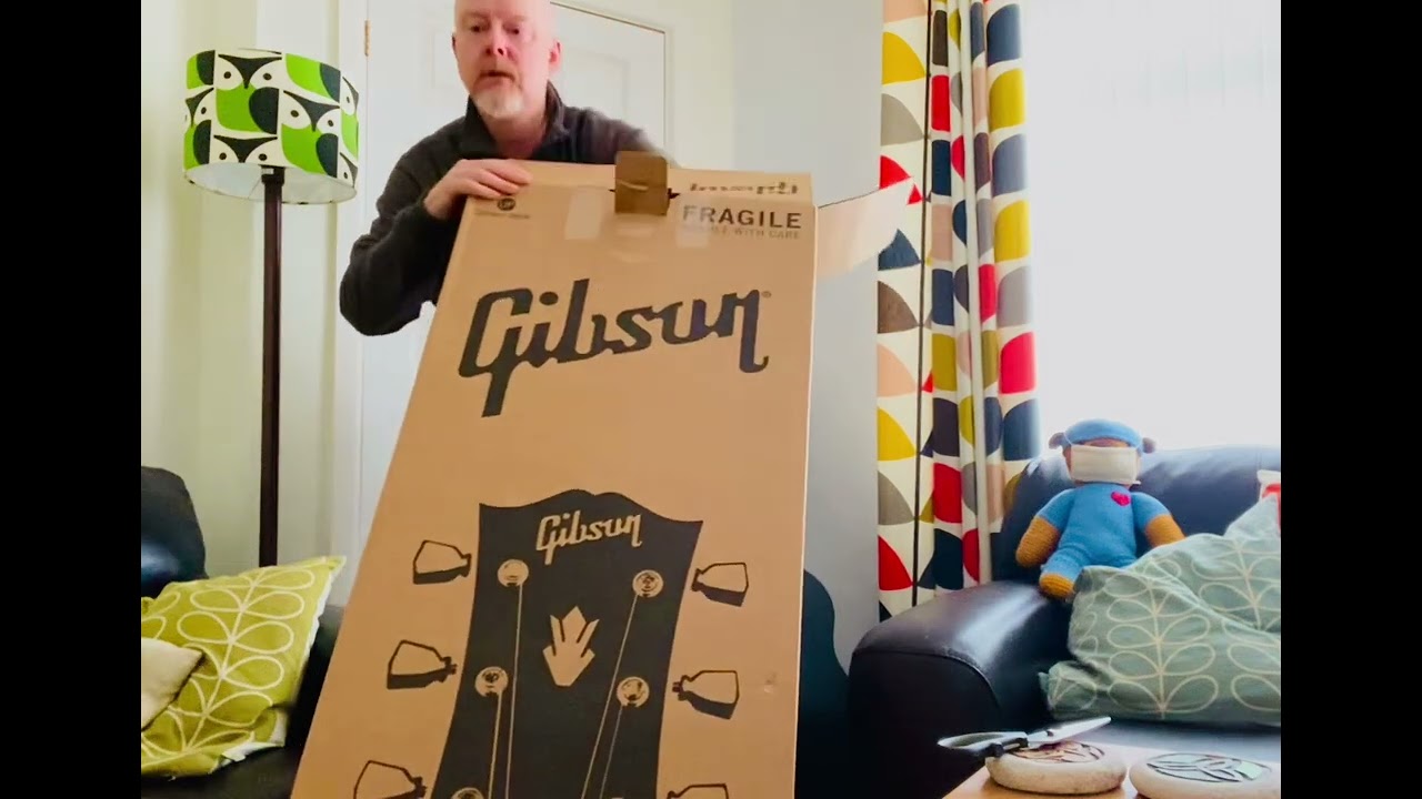 Gibson 1934 Jumbo unboxing @gibsonguitar