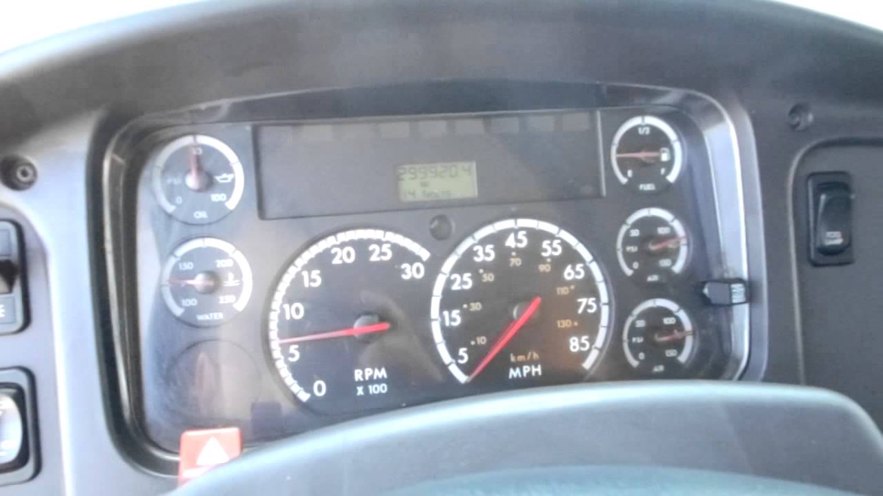 freightliner m2 106