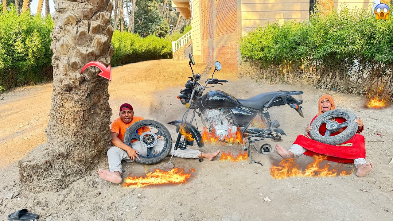 لما امك تدي الموتسكيل بتاعك  ل خوك الصغيرويكسرهولك  منو  🔥🤣😱|عمر نصر