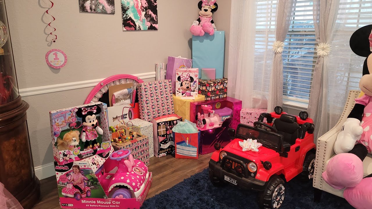 1st birthday gift haul