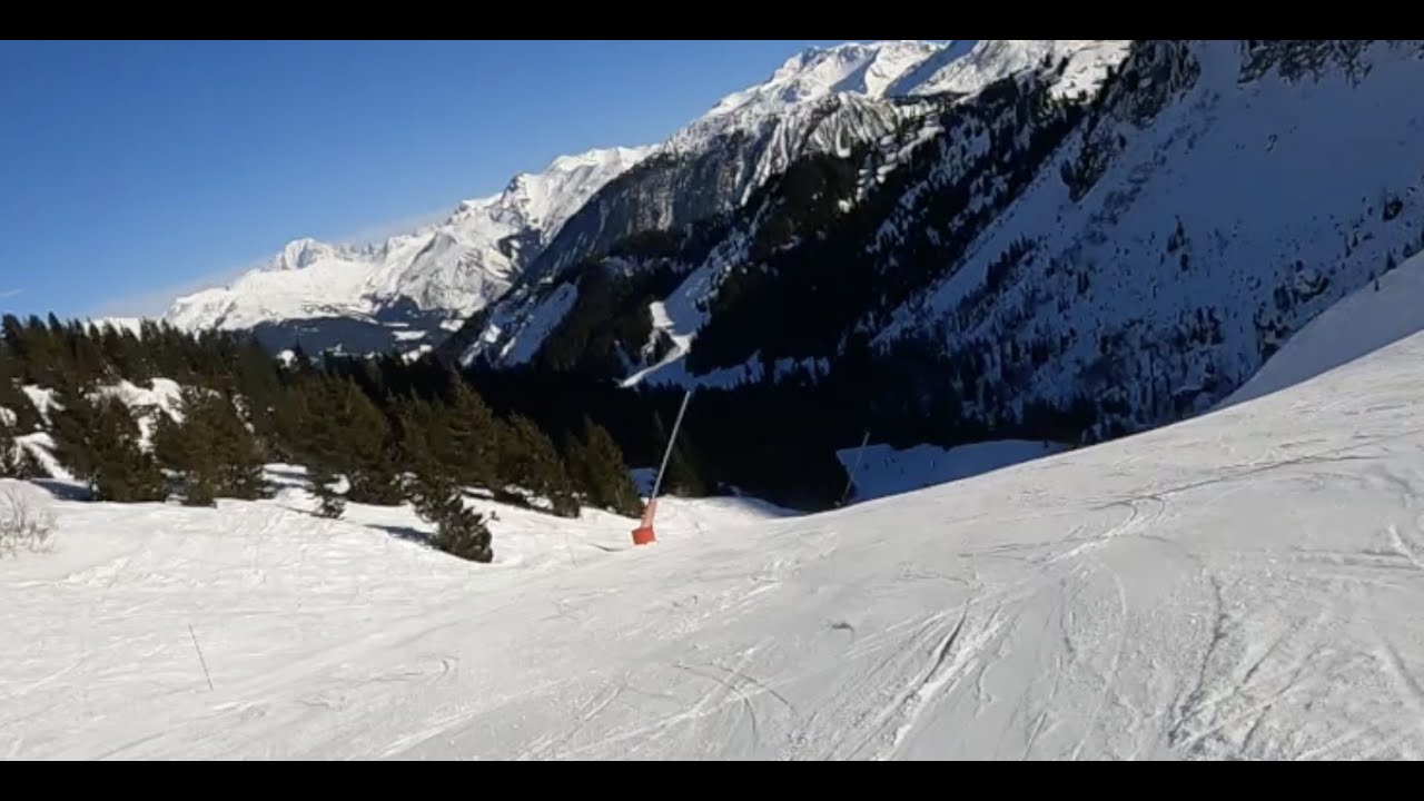 Courchevel - The (blue) Creux run.