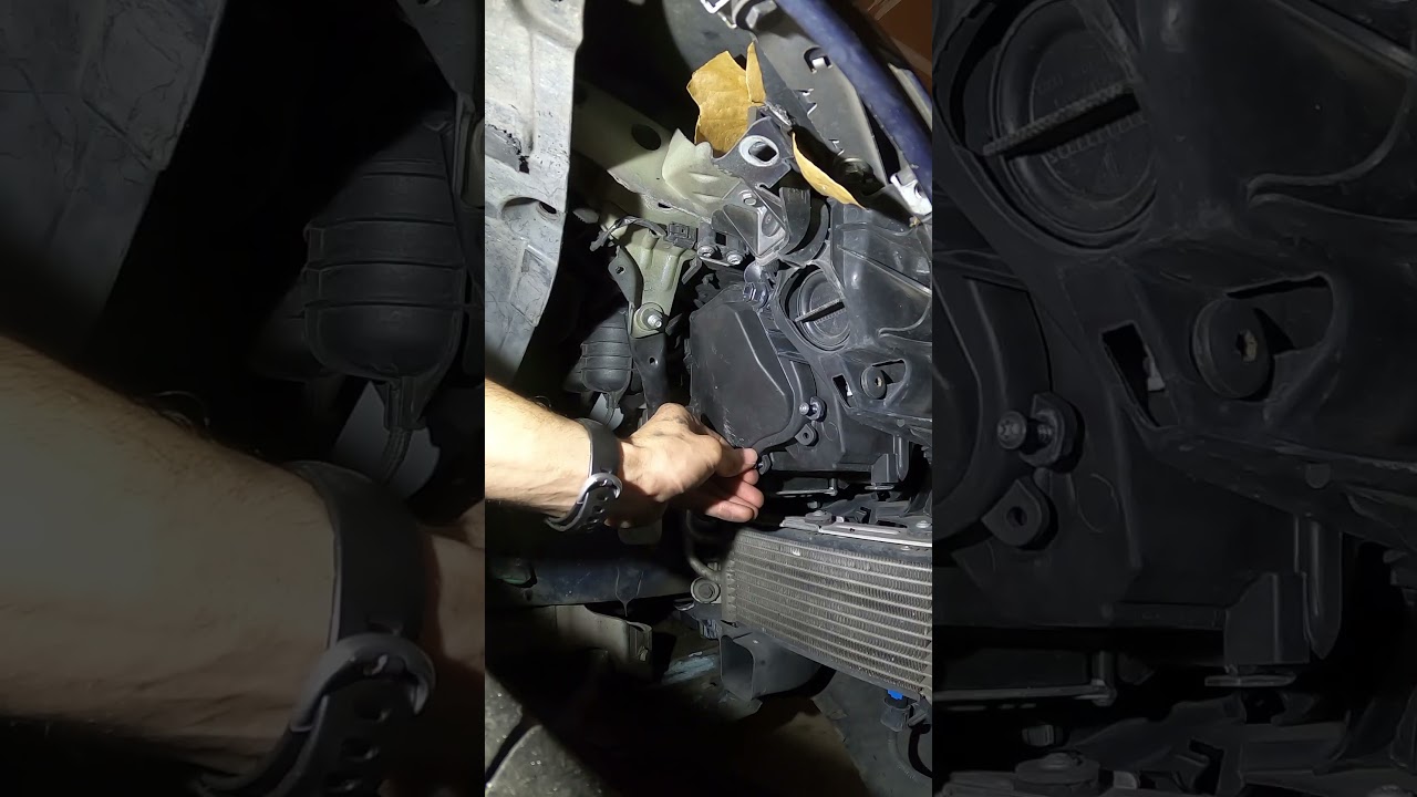 BMW (2006-2010) 3 Series - Xenon Light Bulb Removal Replacement #bmw #automobile #shorts #G3 #IG