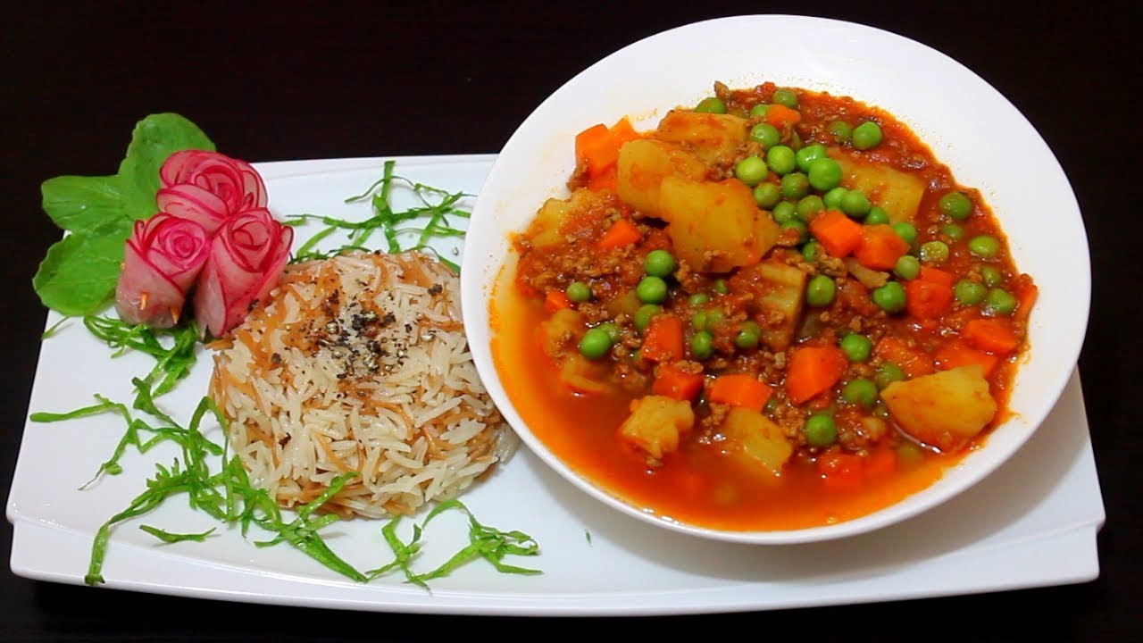 يخنة البازلاء و الجزر و البطاطس مع اللحم المفروم و الارز