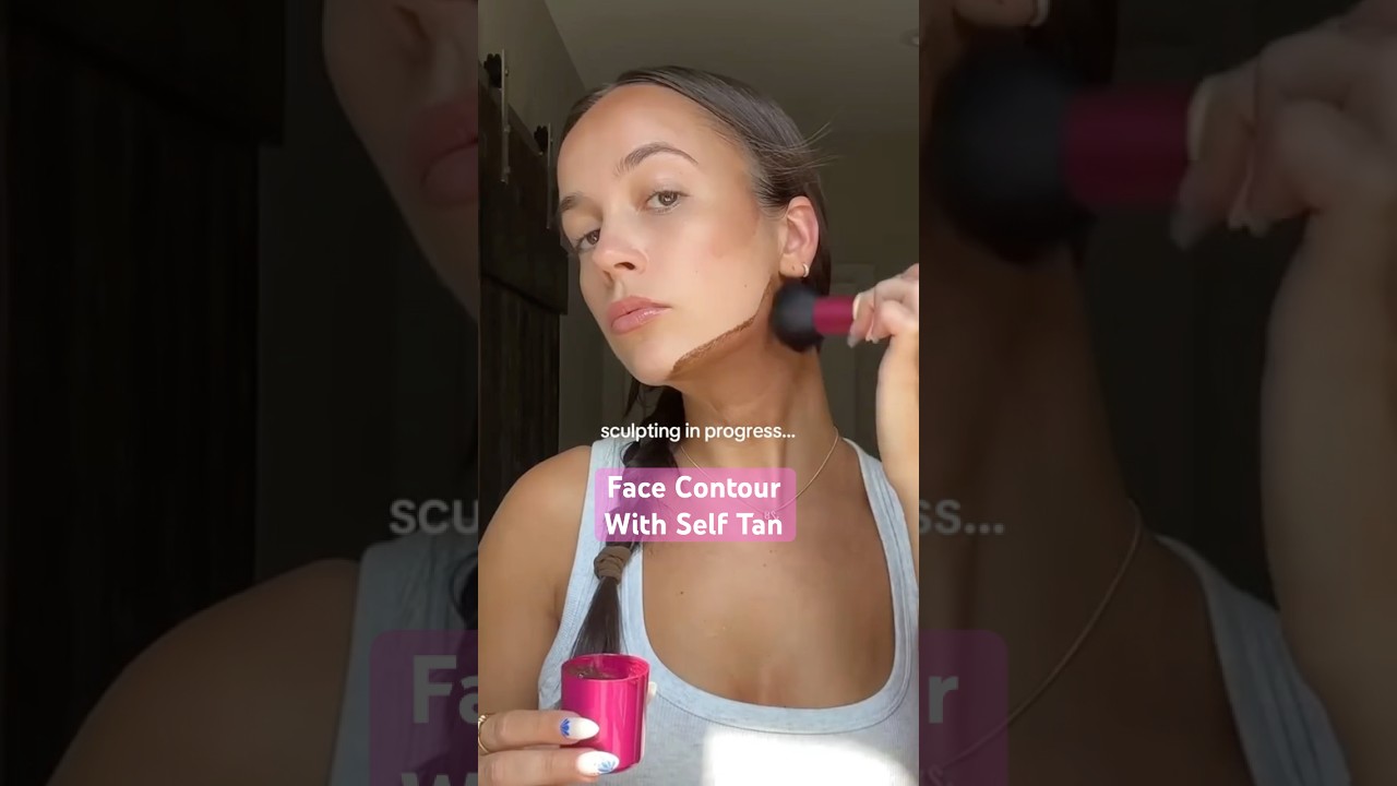 FACE CONTOURING WITH SELF TAN🤎 #cocoandeve #tutorial #faketan #tanning