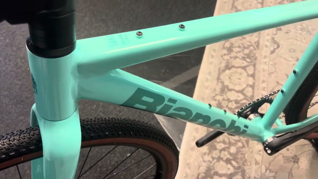 Bianchi Nirone 7 Disc GRX600 (New)