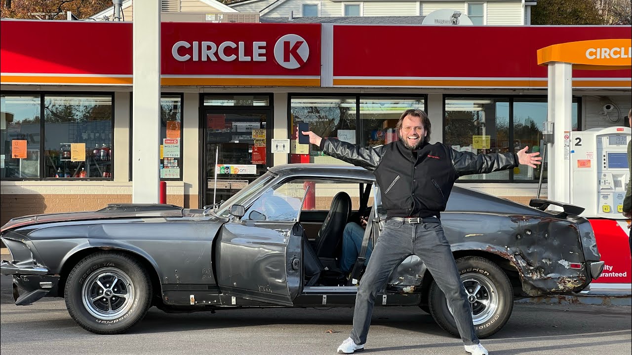 Roadtrip aux USA avec la vraie MUSTANG de JOHN WICK 🇺🇸 [ Jour 1 : St Louis - Nashville ]