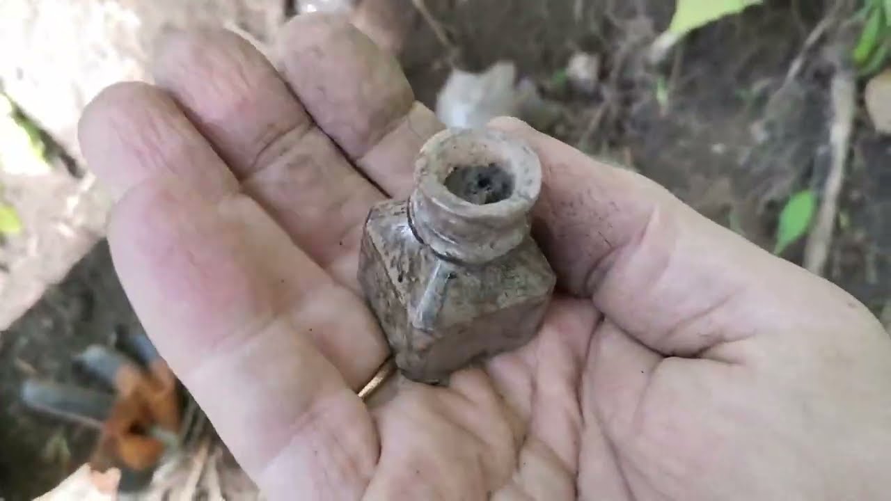 Лесной шурф на местах дислокации сибиряков.