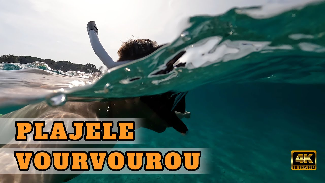 Plajele din statiunea Vourvourou, bratul Sithonia, Halkidiki, Grecia