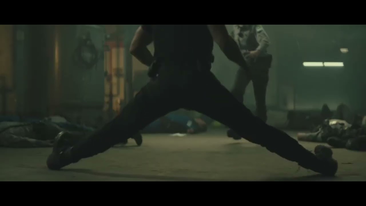 And another one of the signature BallBusting move from the Muscles from Brussels: JCVD