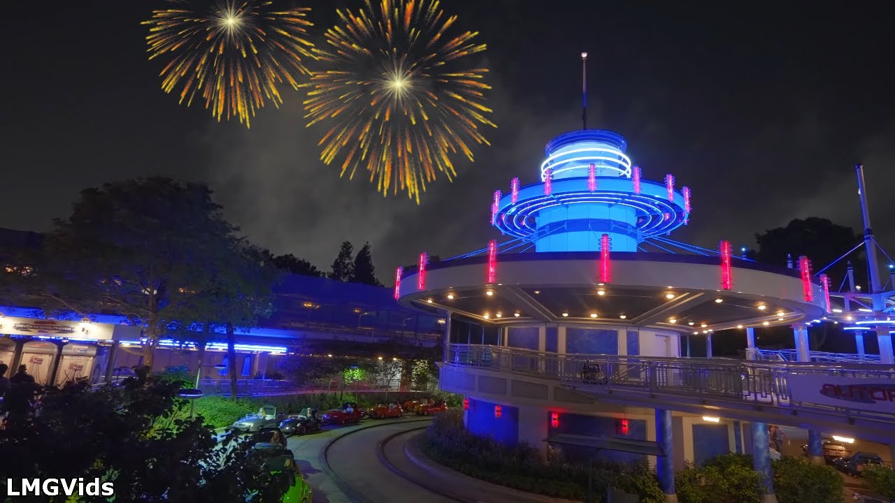 [2021] Autopia w/ Fireworks - 4K 60FPS POV | Disneyland park, California