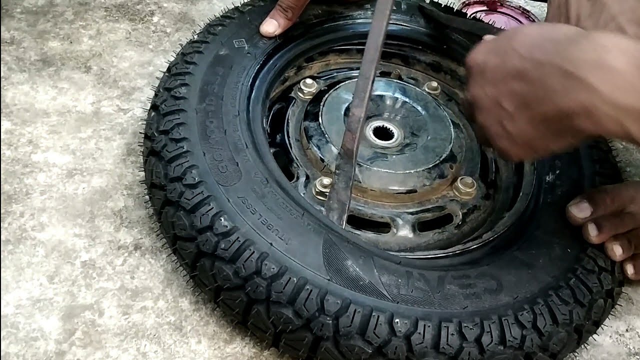 How To Change tubeless  tyre Scooty | CEAT tyre | Honda Dio Scooty