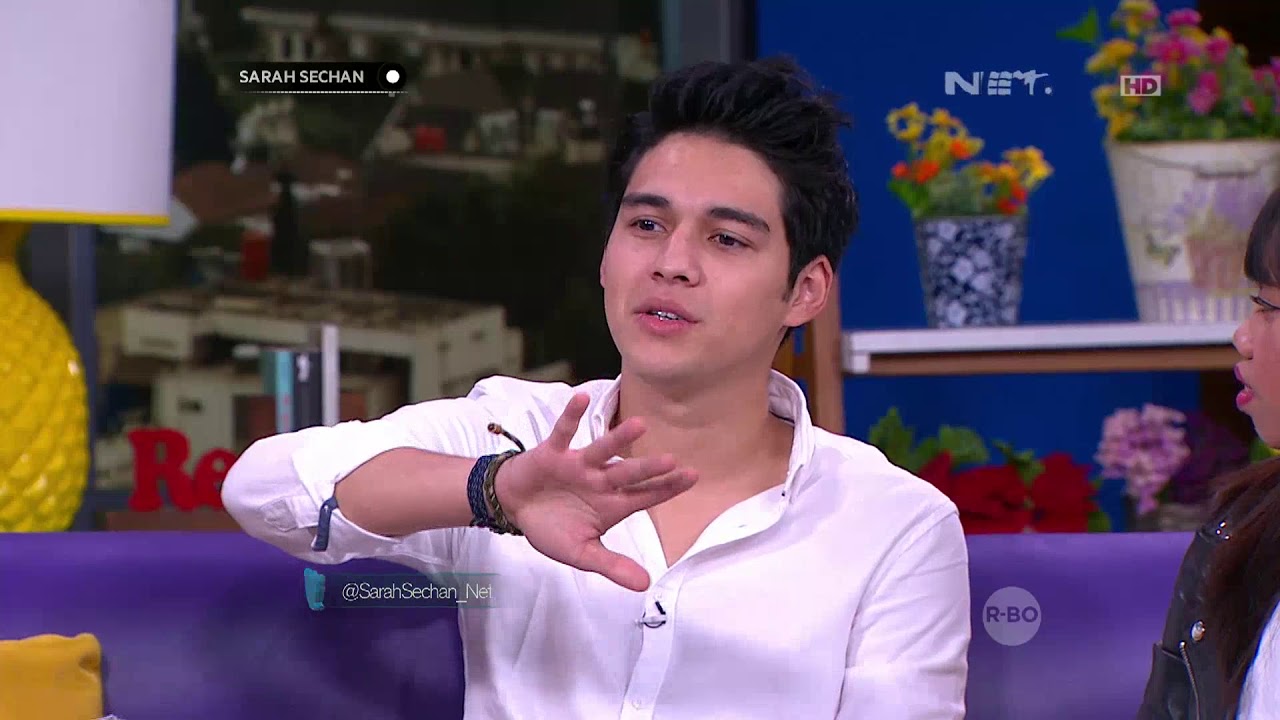 Mentang-mentang Seumuran Mumu Deketin Maxime Bouttier Terus