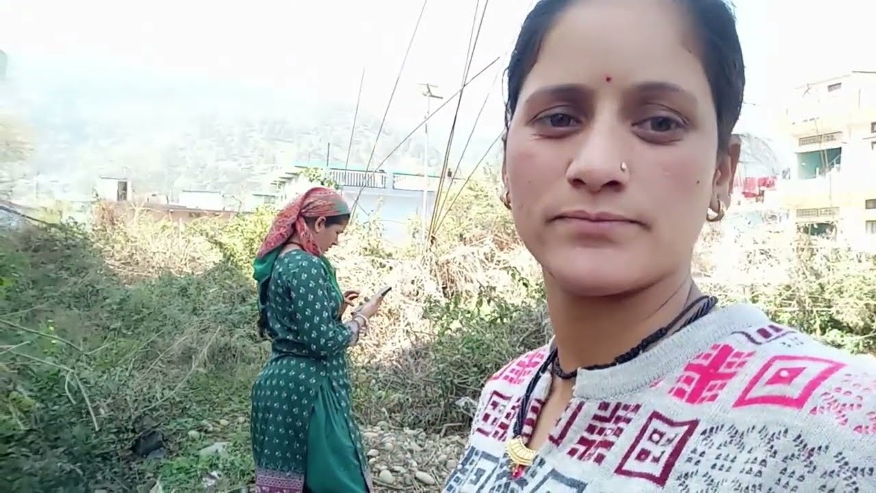 आज हमने अपने किचन गार्डन में बोई राजमा @pahadi vlog //Vinita Chauhan 🙏🙏🙏