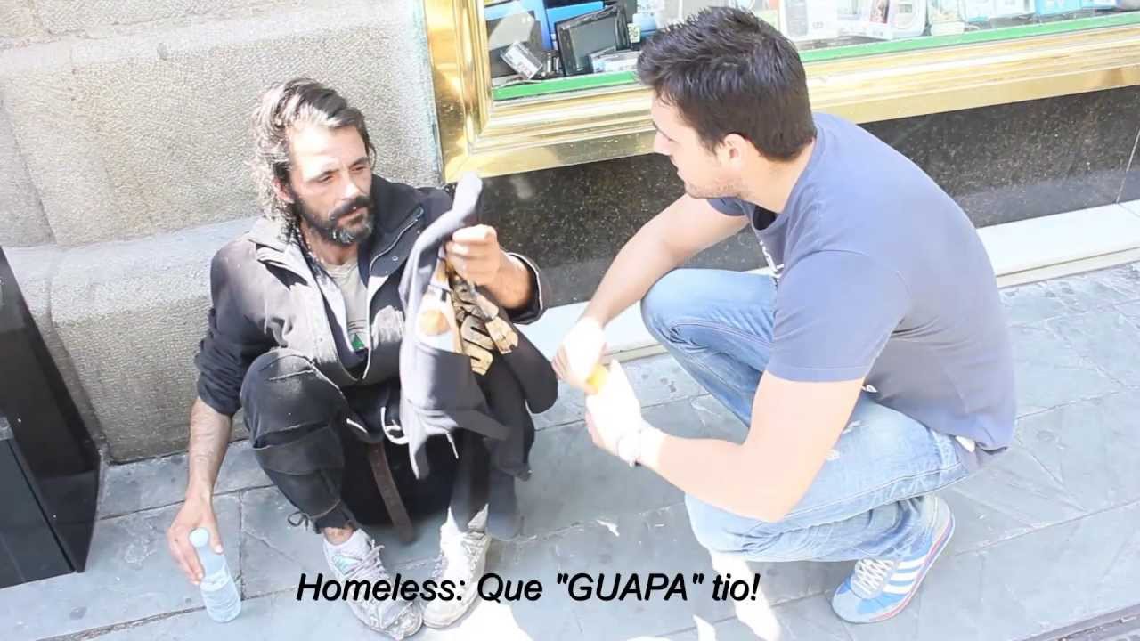Make The Homeless Smile SPAIN (Sevilla, España)
