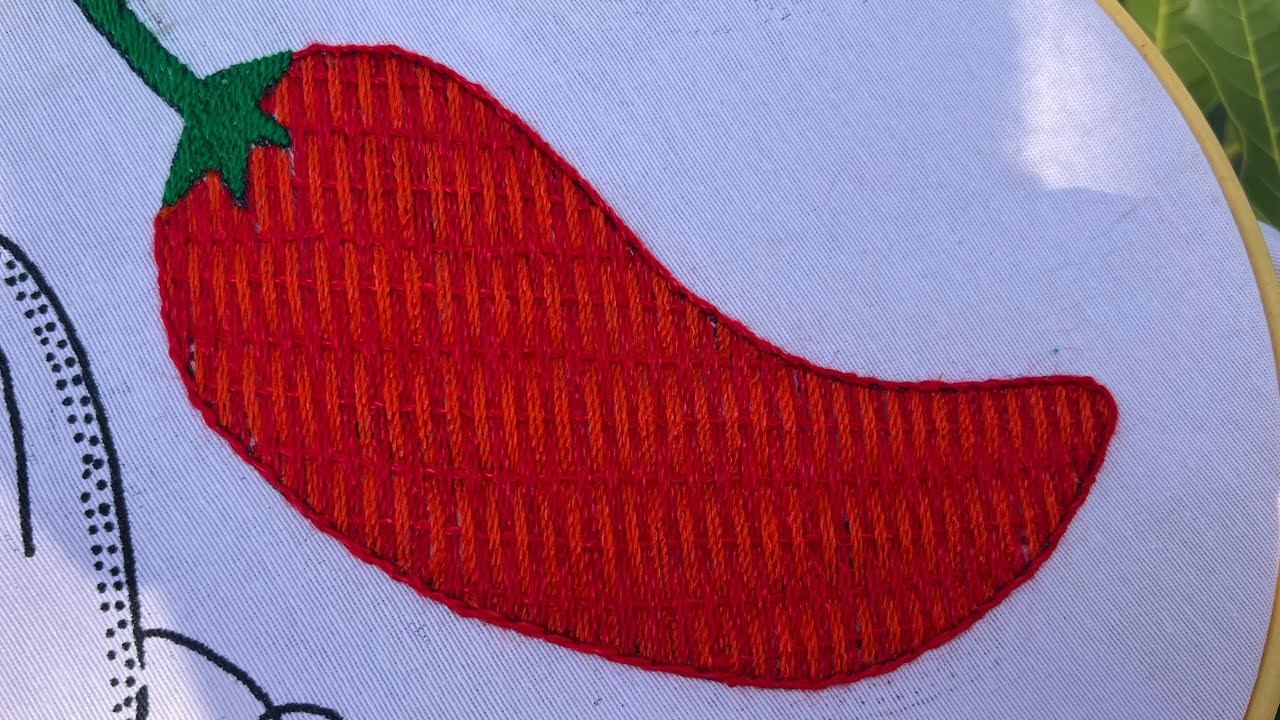 Cómo bordar un chile 🌶️/ Puntada super fácil para un chile 🌶️@tusideasenbordados