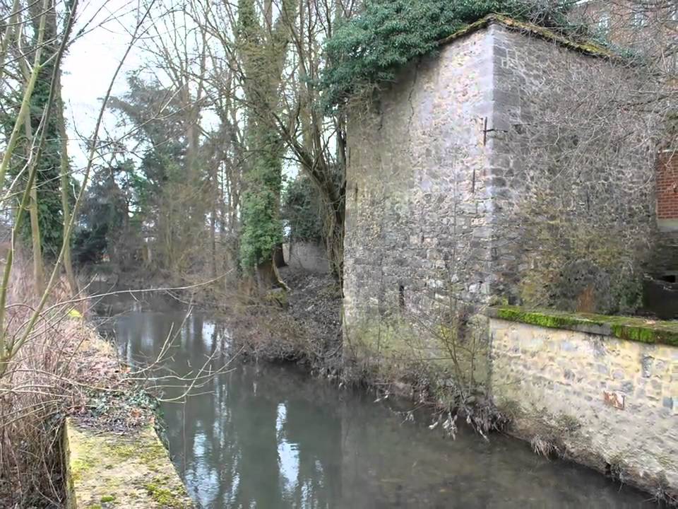 Solre-sur-Sambre - Château de Croÿ-Solre