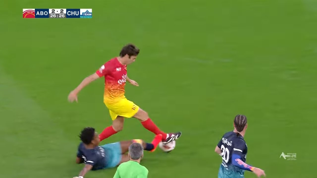 iShowSpeed Slide Tackles Kaka & Gets A Yellow Card 😂