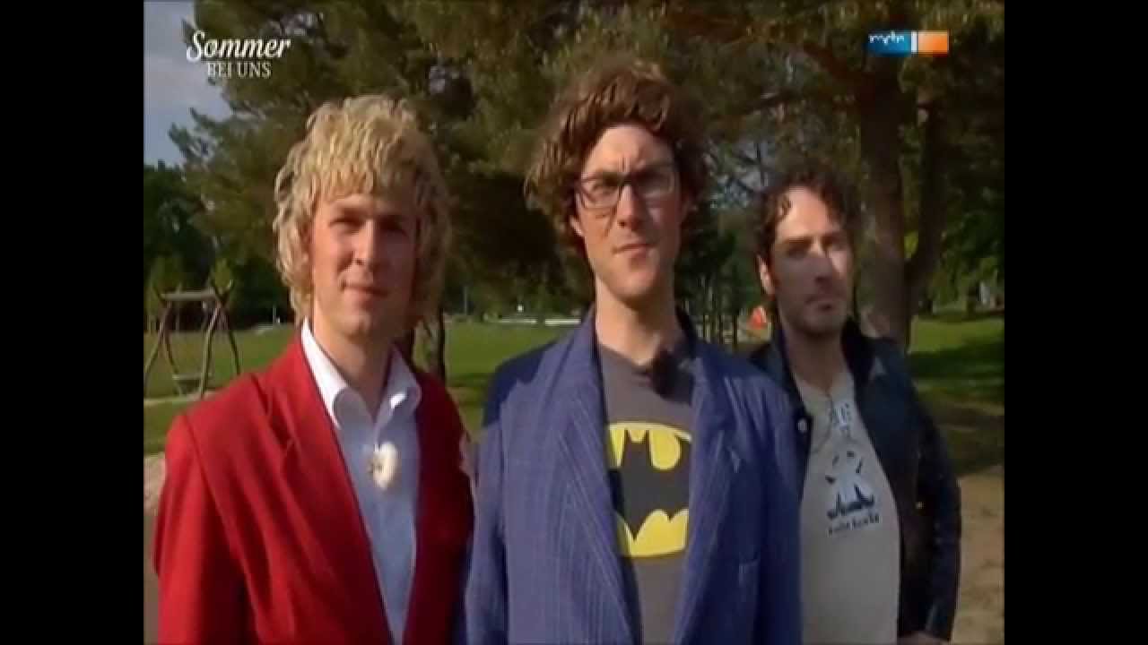 Der Delorean bei Zärtlichkeiten im Bus mit Andreas Bourani & Zärtlichkeiten mit Freunden