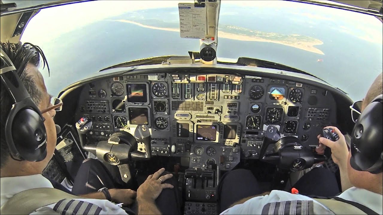 Citation V Jet - GPS approach - liveATC